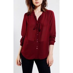 Tie Collar Secretary Blouse